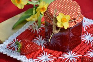 wedding strawberry